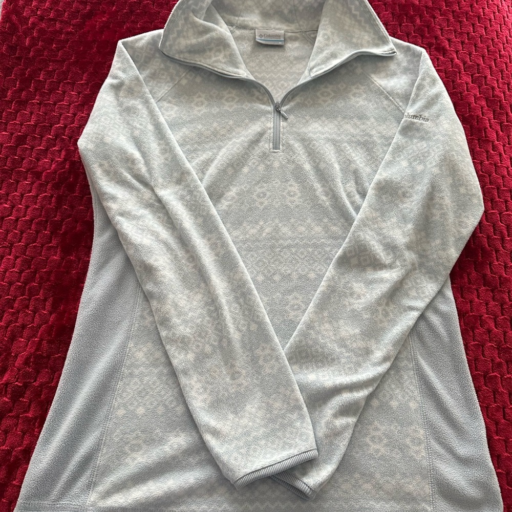 Columbia Light Gray Patterned Fleece Pullover